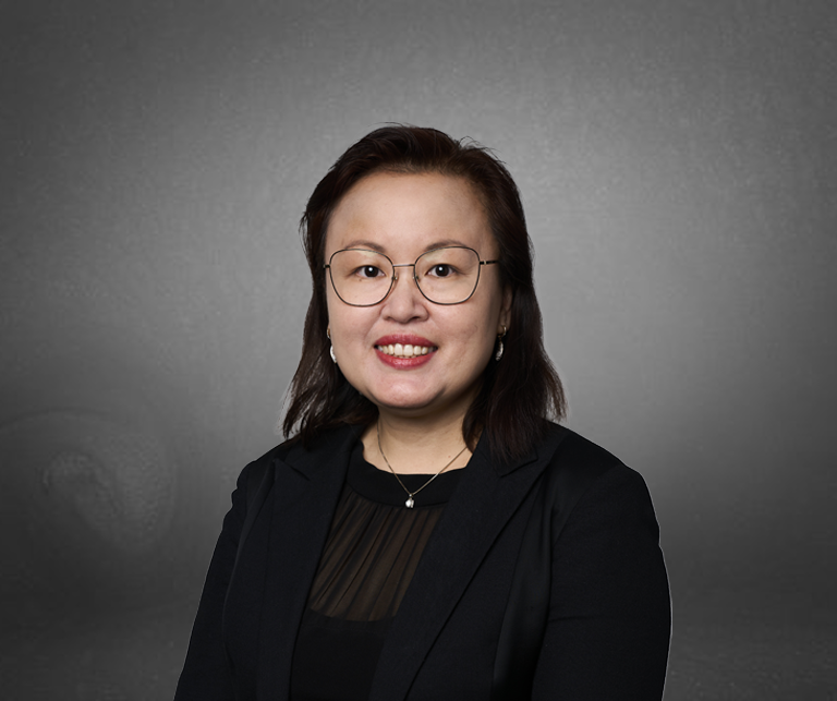 Elaine Wong – Headshot