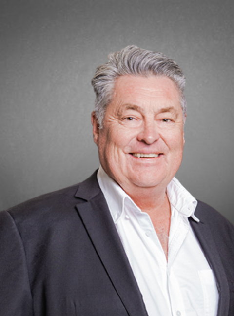 Rob Gordon – Headshot